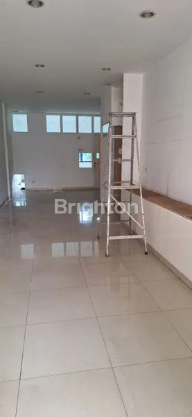 image RUKO SIAP HUNI DEKAT GERBANG TOL DAN ST MRT DI PONDOK PINANG JAKARTA SELATAN  (1)