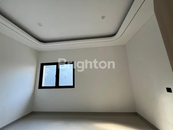 image RUMAH BARU 2 LANTAI DI MANUKAN LOR, DEKAT DENGAN PERGUDANGAN MARGOMULYO (5)