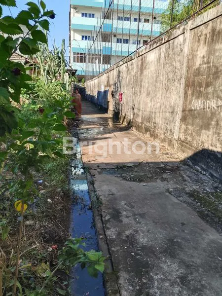 image TANAH SIAP PAKAI DI JLN SELAT BALI (3)