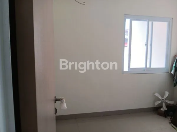 image DI JUAL RUMAH 2 LT SUDAH FULL RENOVASI DI SEKTOR 7 GADING SERPONG (3)