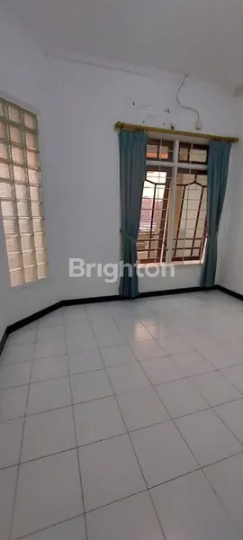 image HUNIAN NYAMAN & TERAWAT DI DAERAH GUBENG SURABAYA (5)