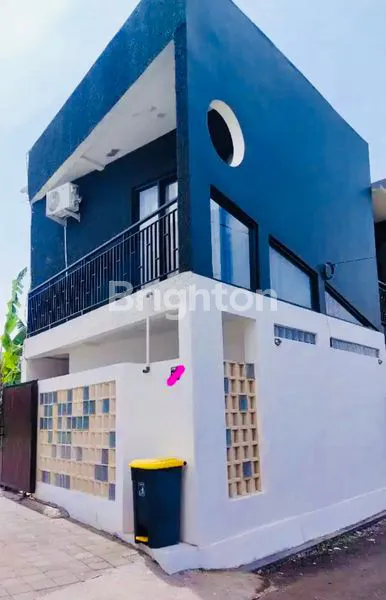 image FOR SALE – 2 BANGUNAN RUMAH 2 LANTAI FULL FURNISHED (1)