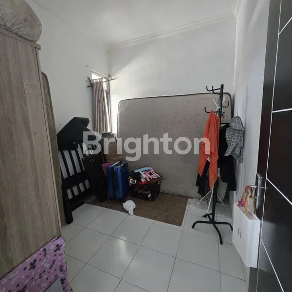 image RUMAH 2 LANTAI DI CLUSTER ALAMANDA BOGOR (4)