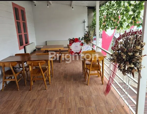 image DISEWAKAN EX CAFE TERMASUK FURNITURE LENGKAP  DI RAYA TELAGA UTAMA (DERETAN SUPERINDO) CITRALAND (4)