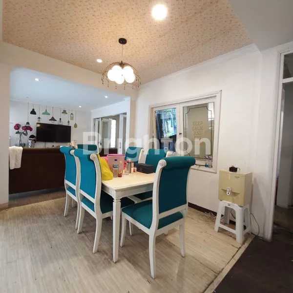 image RUMAH CANTIK 2 LANTAI FULL FURNISH DI KBP (4)