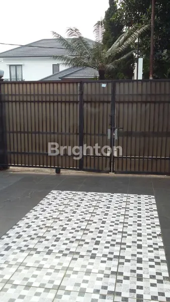 image DIJUAL ! RUMAH 2 LANTAI DI JL. CEMPAKA  – BINTARO- LOKASI STRATEGIS, HARGA MURAH (6)