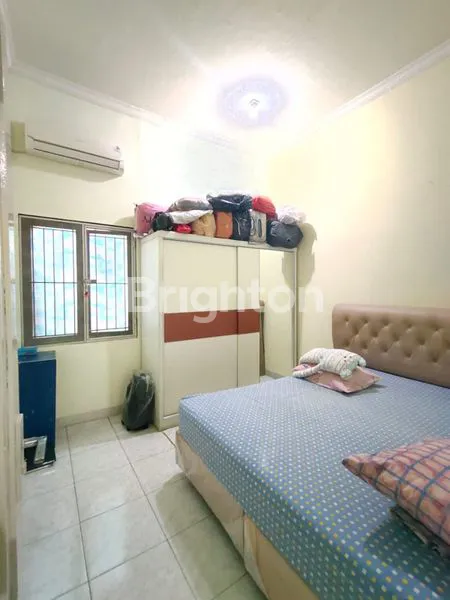 image RUMAH 3 LANTAI FULL FURNISH SIAP HUNI DI CENGKARENG TIMUR (4)