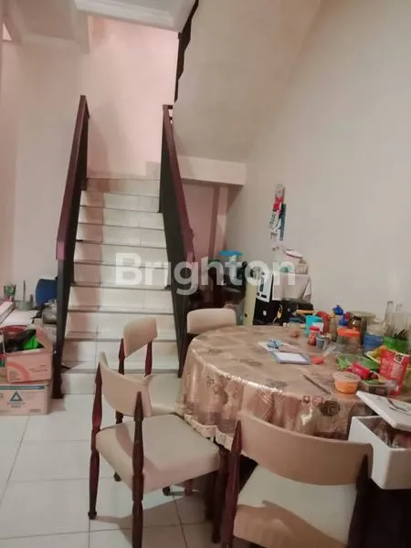 image RUMAH STANDARD 1 1/2 LANTAI DAERAH KELAPA GADING (3)