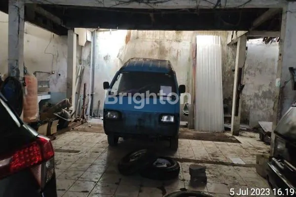 image RUMAH HITUNG TANAH RAYA BANYU URIP DEKAT KEDUNGDORO TUNJUNGAN TIDAR  (2)