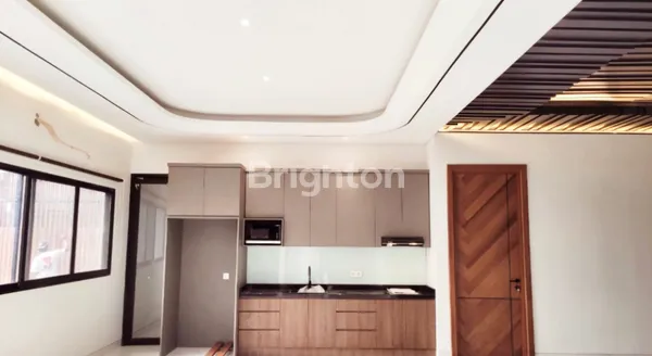 image MANYAR KERTAJAYA, TROPICAL HOUSE WITH WATERFALL, DKT MANYAR KERTOARJO (7)