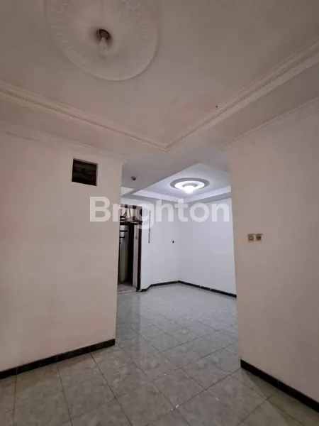 image RUMAH SIAP HUNI PONDOK CHANDRA DEKAT RAYA MERR DAN JUANDA (5)