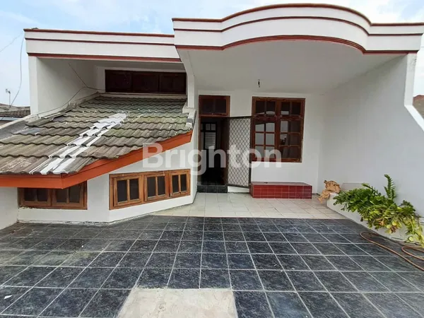 image RUMAH SIAP HUNI PONDOK CHANDRA DEKAT RAYA MERR DAN JUANDA (7)