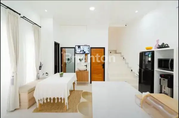 image LUXURY VILLA 5 KAMAR TIDUR DI KEROBOKAN DEKAT CANGGU BADUNG (4)