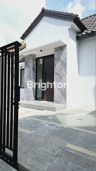 image RUMAH BARU SIAP HUNI TAMAN PUSPA RAYA DEKAT G-WALK CITRALAND SURABAYA BARAT (1)