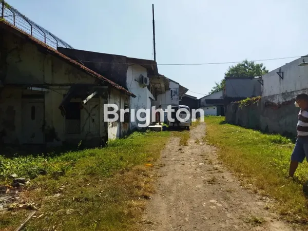 image GUDANG + LAHAN PANJANG NOL JALAN RAYA KENJERAN HANYA 12 JTAN/M2 (4)