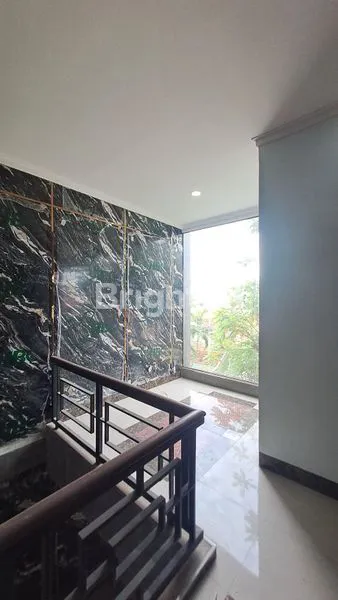 image RUMAH MEWAH SIAP HUNI DANMOGOT  (3)