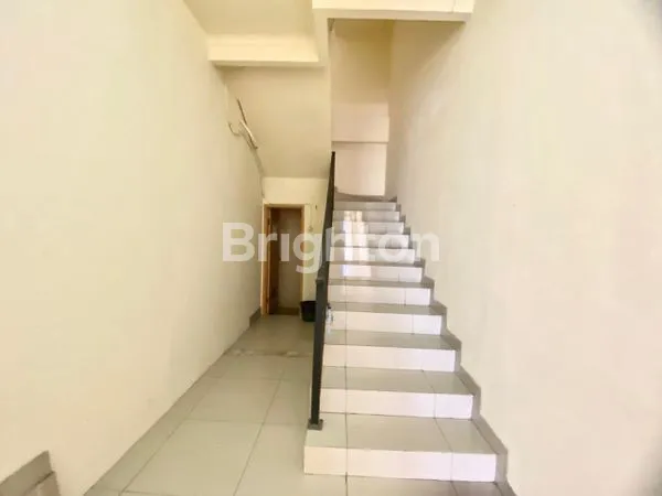 image RUKO 3 LANTAI DI CEMPAKA PUTIH JAKARTA PUSAT (4)