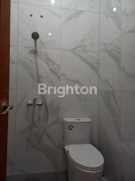 image RUMAH CLASSIC MODERN SUTOREJO DEKAT MULYOSARI, PAKUWON CITY  MALL, GALAXY MALL,  KAMPUS ITS, UNAIR, WIDYA KARTIKA (5)