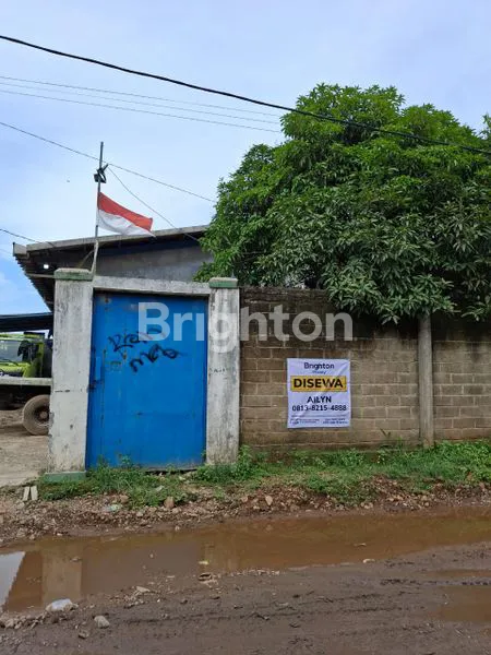 GUDANG LUAS LOKASI STRATEGIS, SAMPING JALAN RAYA DIAPIT 3 AKSES PINTU TOL, DI GUNUNG PUTRI, BOGOR
