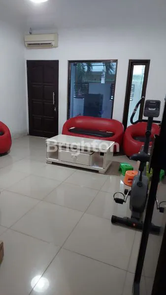 image RUMAH NGAGEL HOOK SIAP HUNI DEKAT DINOYO MANYAR PUCANG  (2)