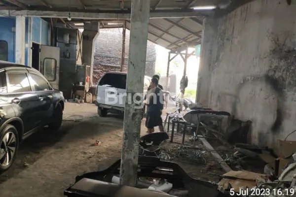 image GUDANG STRATEGIS DI JALAN BANYU URIP (5)