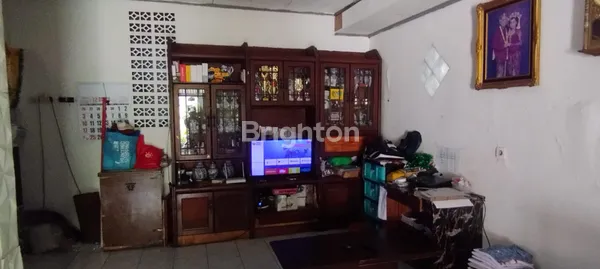 image LAYAK HUNI DKT SMUN22 UTAN KAYU STRATEGIS DKT KANTOR BEA CUKAI DAN LAP GOLF RAWAMANGUN,BEBAS BANJIR EKONOMIS HARUS TERJUAL TAHUN INI (2)