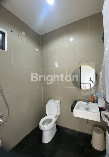 image JUAL RUMAH CLUSTER 2 LANTAI SIAP HUNI TURUN HARGA DI GOLDEN CITY BEKASI (6)