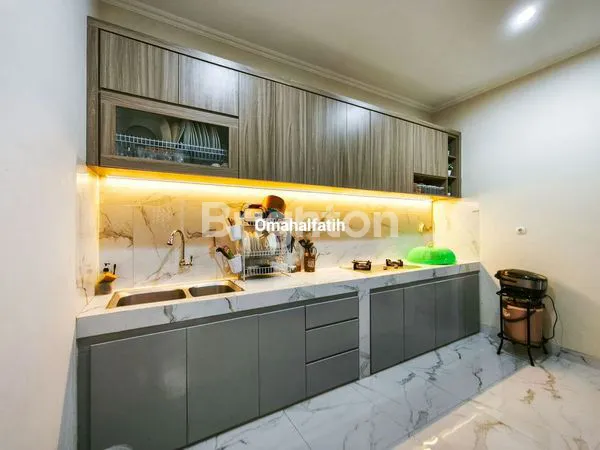 image RUMAH MEWAH 2 LANTAI FULL FURNISHED DI CLUSTER BOGOR (7)