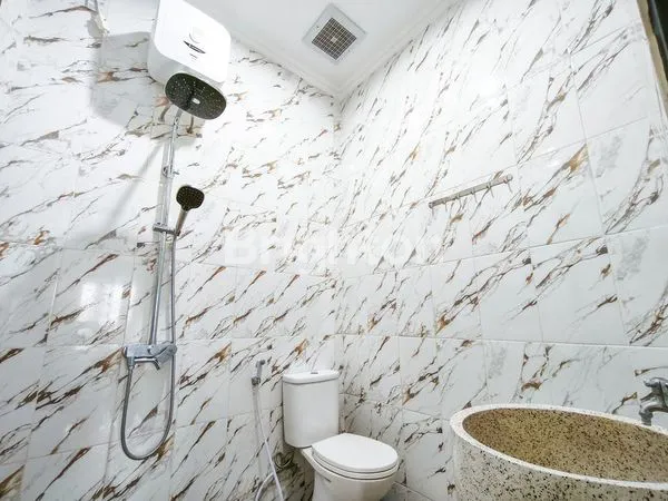 image RUMAH MEWAH 2 LANTAI FULL FURNISHED DI CLUSTER BOGOR (6)