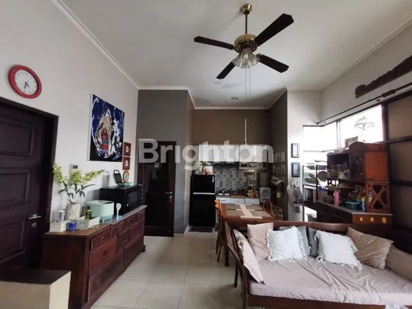 image RUMAH USAHA DI PUSAT KOTA SURABAYA (8)