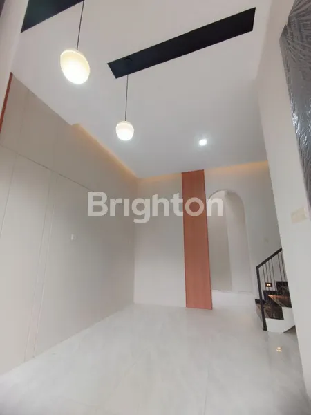 image NEW HOUSE PERUM WISMA MUKTI KLAMPIS, JALAN LEBAR 4 MOBIL ! (2)