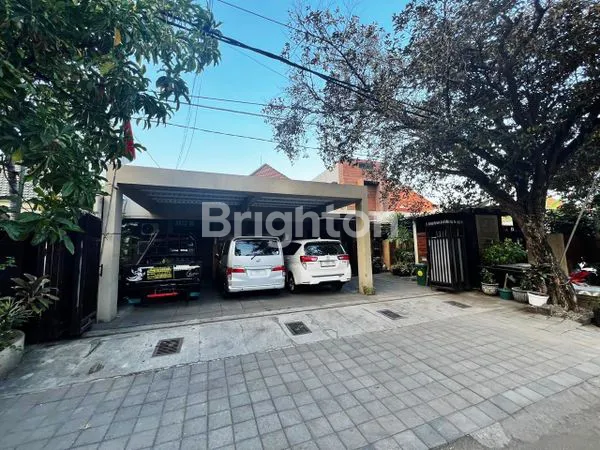 RUMAH USAHA DI PUSAT KOTA SURABAYA