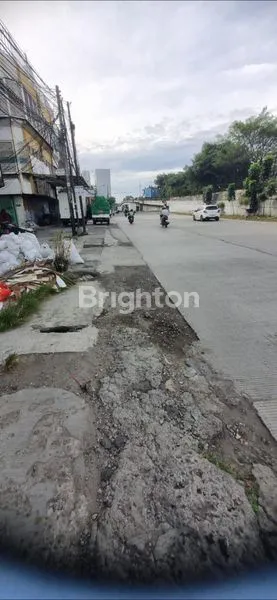 image RUKO 3 LANTAI STRATEGIS DI JEMBATAN DUA (2)