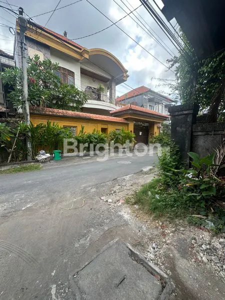 image RUMAH DIJUAL ATAU SEWA DI DENPASAR SELATAN (1)