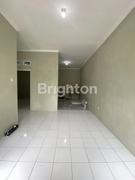 image RUMAH DI LIMUS PRATAMA REGENCY CILEUNGSI SIAP HUNI (3)