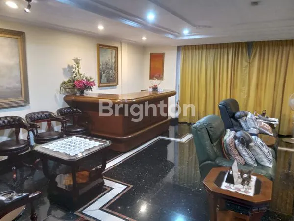 image RUMAH MEWAH JALAN JUANDA  (4)