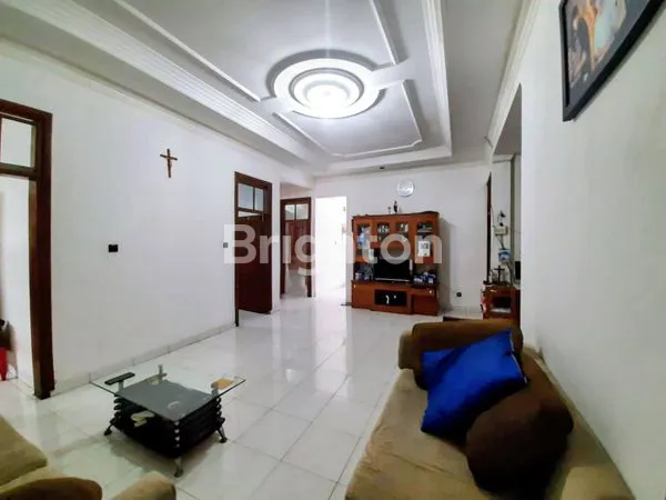 image RUMAH ASRI 2 LANTAI DI KEMBAR BARU UTARA BANDUNG! SIAP HUNI, LUAS, DAN STRATEGIS (3)