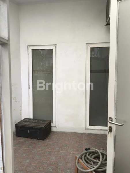 image RUMAH RAPI SIAP HUNI DI CLUSTER CRYSTAL GADING SERPONG (8)