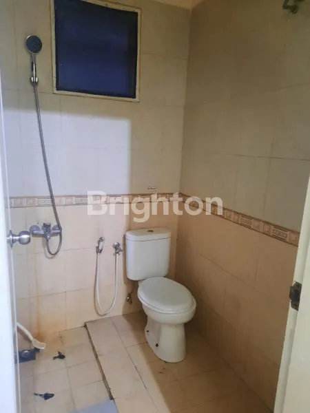 image RUMAH CLUSTER 2 LANTAI DI GADING SERPONG DEKAT MALL DAN SEKOLAH (5)