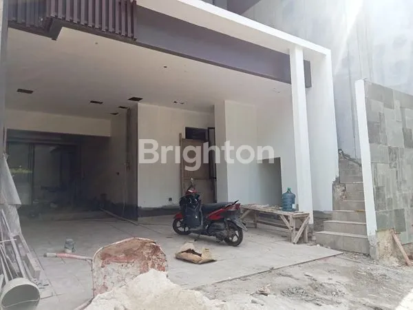 image RUMAH 4 LANTAI SPEK TINGGI, KEMBANGAN JAKARTA (2)