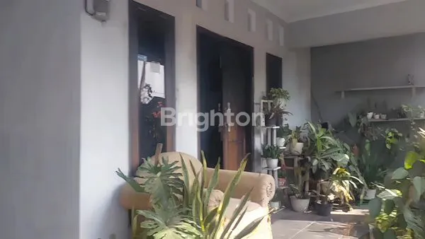image RUMAH MODERN MINIMALIS SIAP HUNI DI NGORO JOMBANG (4)