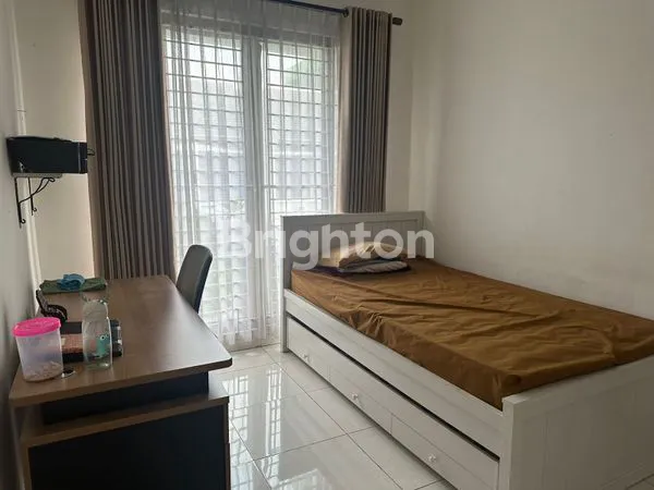 image DIJUAL RUMAH EMERALD GARDEN BINTARO TANGERANG SELATAN (2)