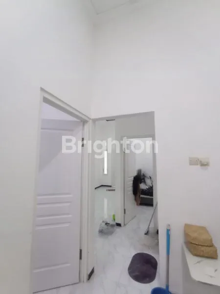 image RUMAH TAKE OVER MURAH 2 KT LT 60M² DI TAMBAKASRI REGENCY TAJINAN (2)