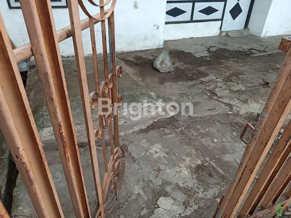 image RUMAH TUA HITUNG TANAH TENGAH KOTA (7)