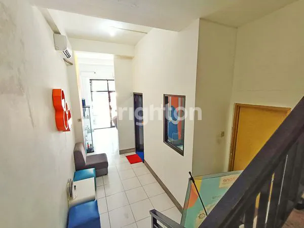 image RUKO 2 LANTAI DI JL. RAYA SESETAN,  LOKASI EMAS UNTUK BISNIS ANDA (5)