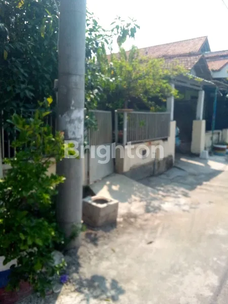 image RUMAH SANGAT STRATEGIS DI TENGAH KOTA SEMARANG DI PANDANARAN (4)