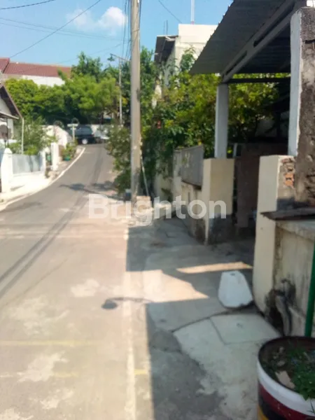 image RUMAH SANGAT STRATEGIS DI TENGAH KOTA SEMARANG DI PANDANARAN (5)