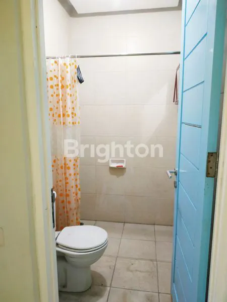 image RUMAH 2 LANTAI FURNISHED, FULL AC, 3 KAMAR TIDUR, 2 KAMAR MANDI, SIAP HUNI, DI PERUMAHAN EXCLUSIVE  RIVERSIDE, BALEARJOSARI, BLIMBING, MALANG KOTA, JAWA TIMUR (7)