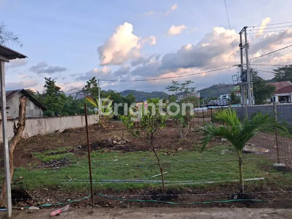 image  DIJUAL TANAH HOOK STRATEGIS DI LABUAN BAJO – SAMPING GEREJA ST. PETRUS (1)