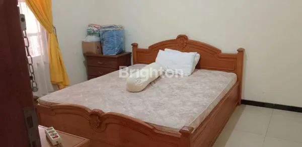 image RUMAH FULL PERABOT HARGA NEGO SAMPAI DEAL DI GRIYA SHANTA KOTA MALANG\N (4)